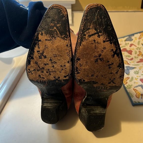 Corral Boots Ant Saddle-Red Rose and Cross R2460 - Picture 8 of 9